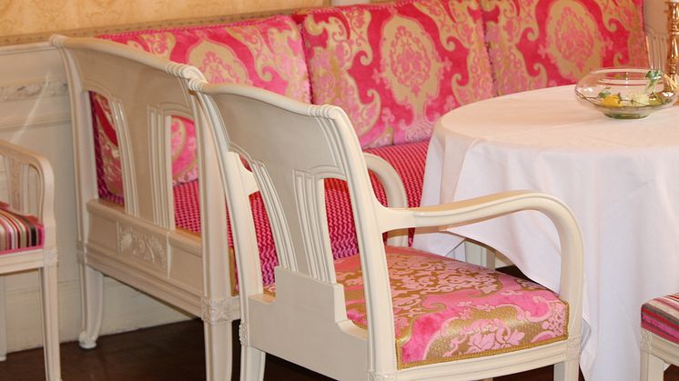 Renovering av Gula salongen på Bjertorp Slott 