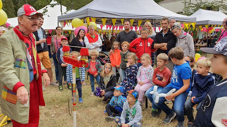 Tag der offenen Tür im Kinderhospiz Bärenherz: Buntes Familienfest für Groß und Klein