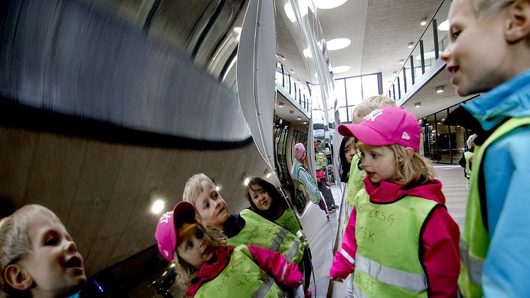 Barnhearing i Helsingborg på Internationella barndagen 