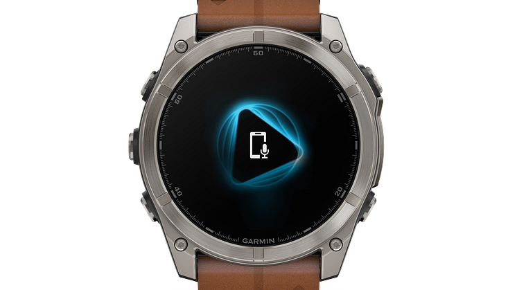 010-02905-40_03_Fenix8_51_HR_Titanium_Leather_Front_0014_fenix8_voice_assistant_still.png