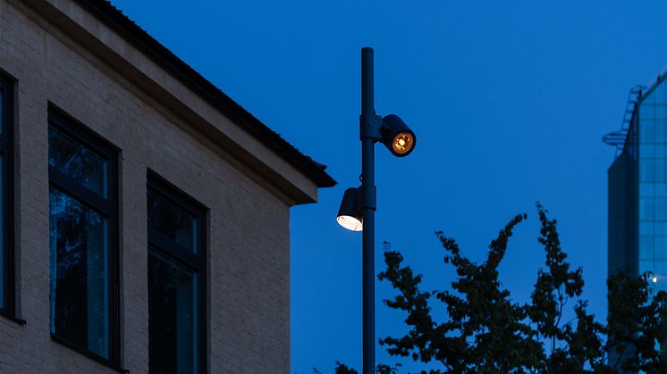 Med Turn GOBO presenterar vi en av marknadens mest eleganta GOBO-projektorer. Nu kan du projicera mönster och budskap utan att kompromissa.