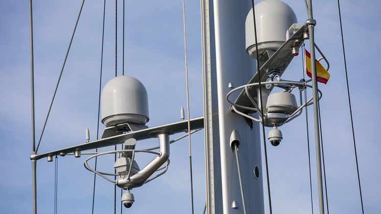 e3 has installed Inmarsat's dual antenna Fleet Xpress solution on performance superyacht Ganesha