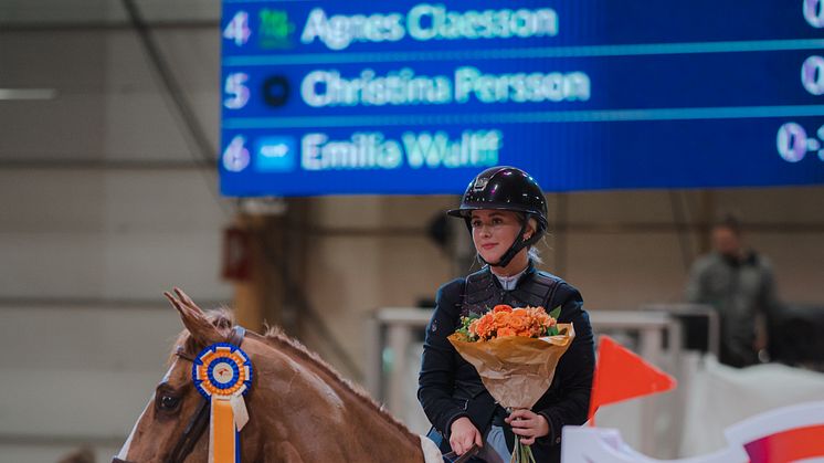 Vetlandaortens Filippa Ytterell hade hundradelarna på rätt sida- junioren red hem seger i Equality Line Rising Star Gold