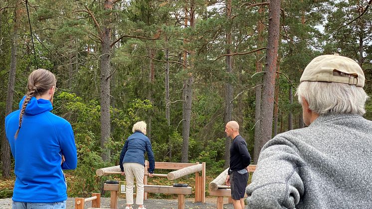 För några veckor sedan arrangerade kommunen utegymsaktiviteter för äldre och personer med funktionsnedsättningar. Nästa steg är en mässa den 5 oktober.