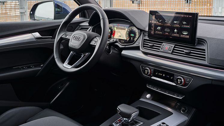 Audi Q5 (Navarreblå)