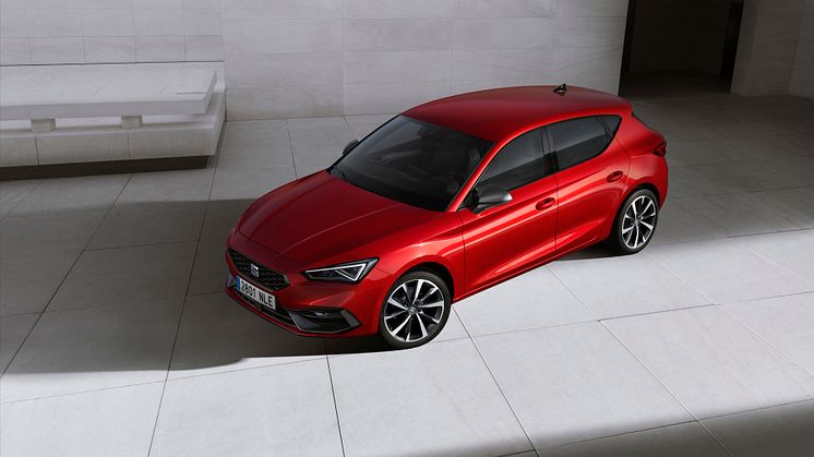 SEAT-launches-the-all-new-SEAT-Leon_01_HQ