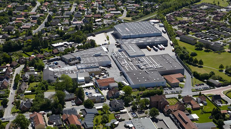 Brämhults flyttar tillverkningen till Danmark