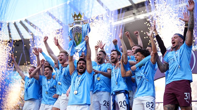 A historic first: Premier League and FA Cup trophies on joint display in Amsterdam