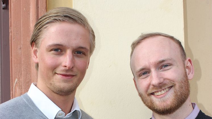 Emil Svensson och Jacob Lundberg har med sin idé om en enklare och säkrare betalningslösning för begagnatmarknaden antagits till inkubatorprogrammet.