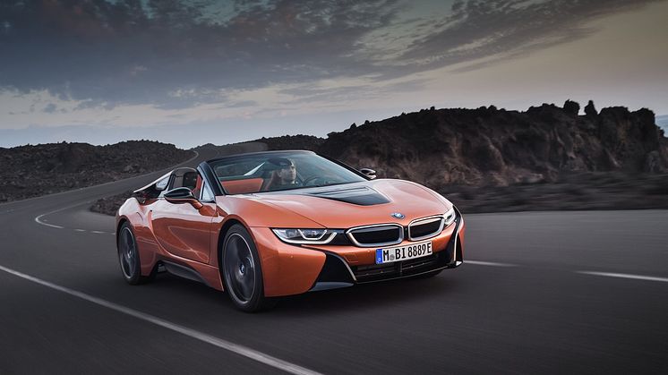 BMW i8 Roadster