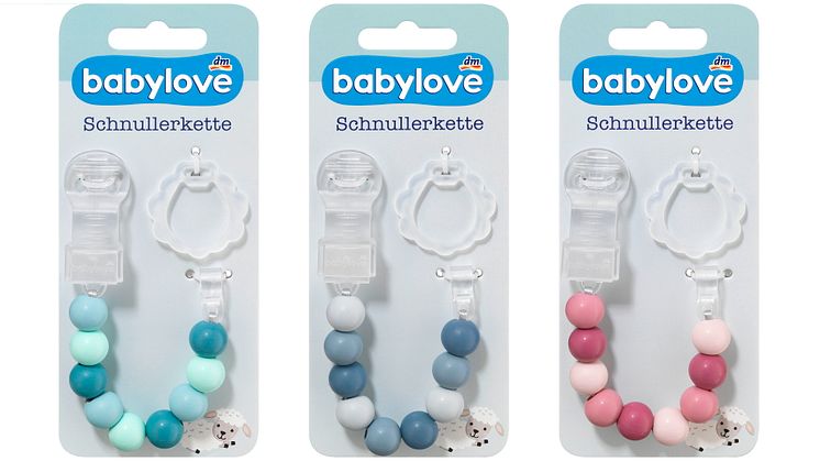 Verbraucherinformation: dm-drogerie markt ruft aus Gründen des vorbeugenden Verbraucherschutzes den Artikel babylove Schnullerkette zurück.