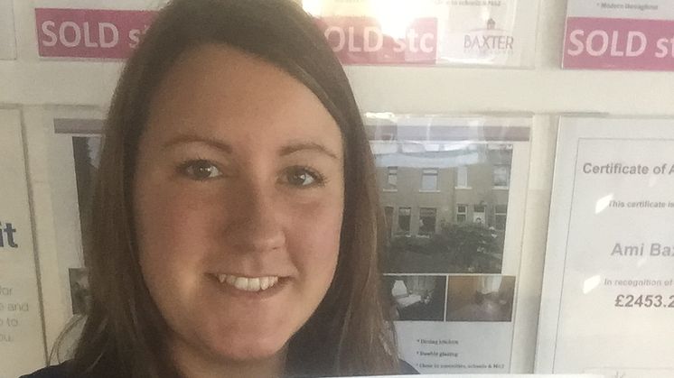 ​Elland Estate Agent raises over £2,450 for the Stroke Association in memory of her mum