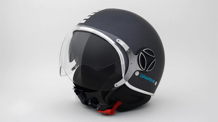 Graphene coated motorcycle helmet launched by Momodesign and Graphene Flagship partner IIT on show at Composites Europe