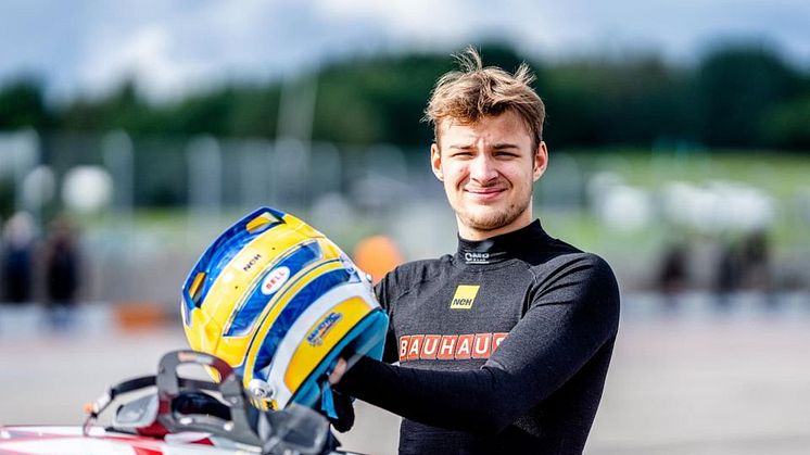 Hampus Ericsson är uttagen till Porsche Motorsport Junior Programme Shoot-out.