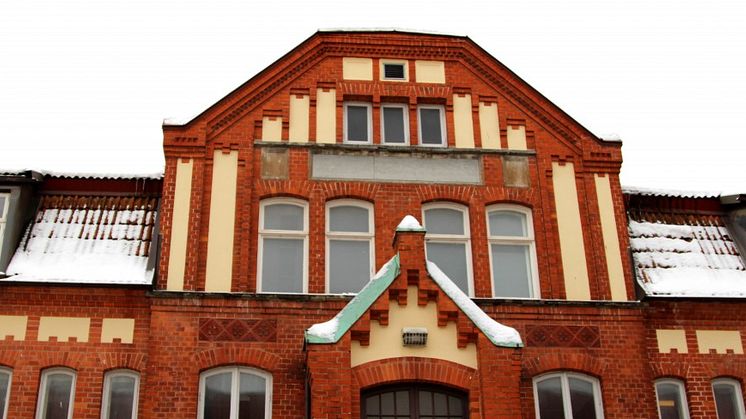 Tor 2 – Trollhättans gamla badhus blir kontor