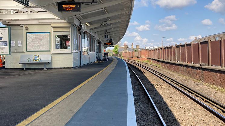 Transformed: Balham platform. Picture by Network Rail. More photos can be downloaded below