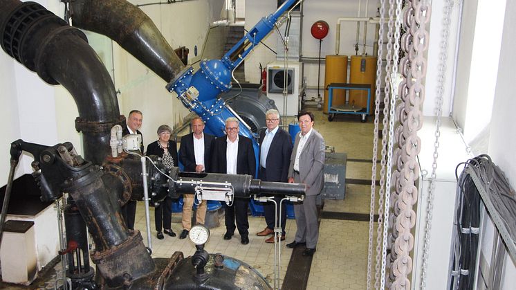 100 Jahre Energie aus Schnee und Regen: Gemeinsam mit Umweltminister Glauber und Regierungspräsidentin Piwernetz feierte das Bayernwerk ein Jahrhundert Wasserkraft am Weißmain.