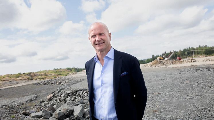Picture: Terje Andersen, CEO of Morrow batteries, at the location for Morrow's planned Giga factory.