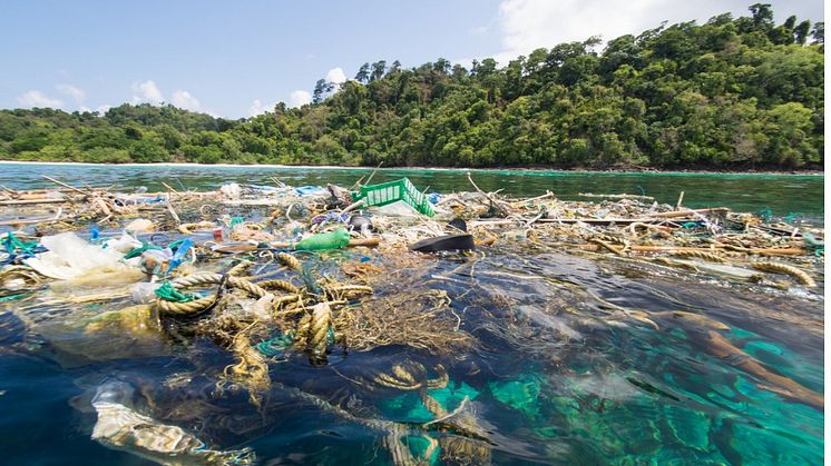 Ocean debris (Photo credit: :Magnus Larsson, iStockphoto)