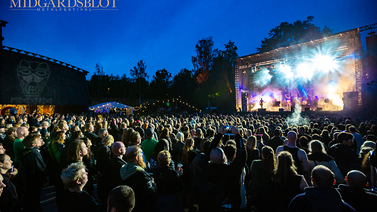 Midgardsblot i Horten trekker publikummere fra hele verden som ønsker gode konsertopplevelser og å lære mer om norsk vikinghistorie. Foto: Roy Bjørge