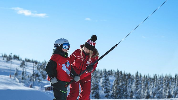 Strong demand for mountain holidays ahead of the remainder of the 2023/24 winter season, with overnight stays booked through SkiStar up 13 percent on the same time last year.