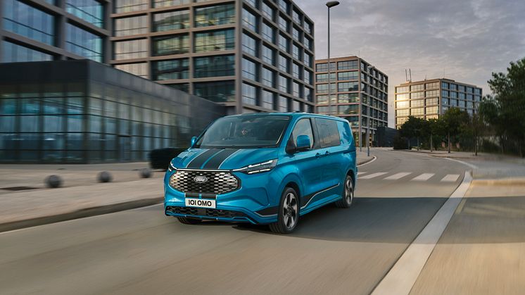 Ford E-Transit Customin hinnat julkistettiin; koko uusi Transit Custom -mallisto on nyt tilattavissa