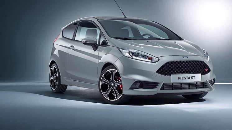 Genfben a Ford bemutatja az új, 200 lóerős Fiesta ST200 modellt