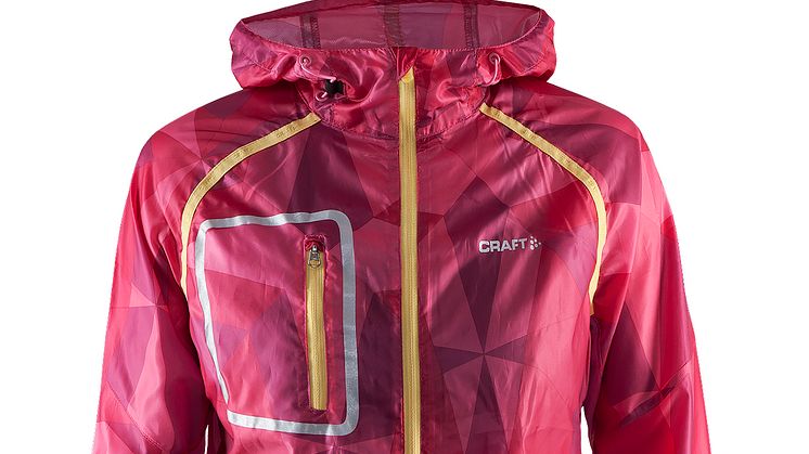 Focus hood jacket (dam) i färgen geo pop
