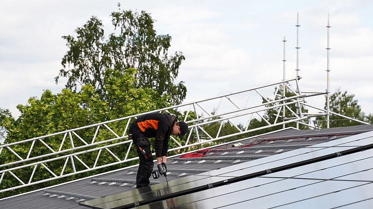 Solcellsmontörerna väljer infästning av högsta kvalitet