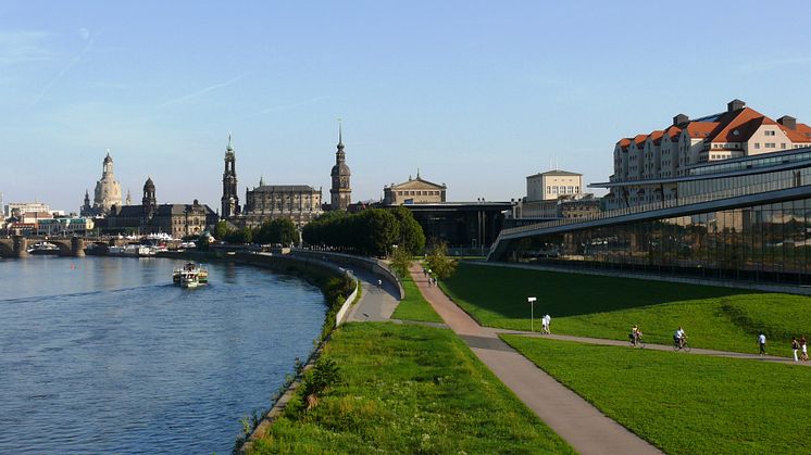 Maritim Hotel Dresden situated right on the river Elbe