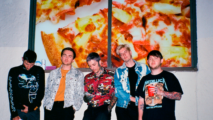 Bring Me The Horizon är tillbaka med nya albumet aмo 11 januari 2019