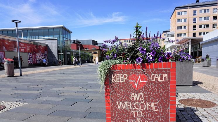 Se VM-finalen på torget i Hjällbo