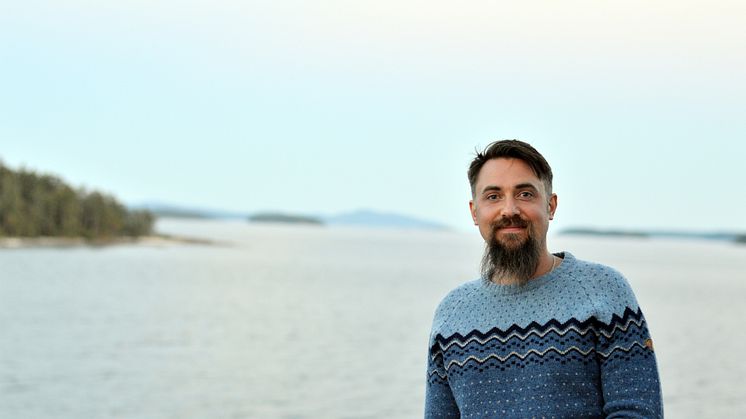 Sebastian Åkesson är Årets läsombud 2020. Foto: Amanda Åkesson.