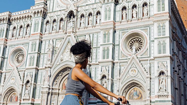 DEST_ITALY_FLORENCE_THEME_BIKE_GettyImages-1202090300_Universal_Within usage period_84144