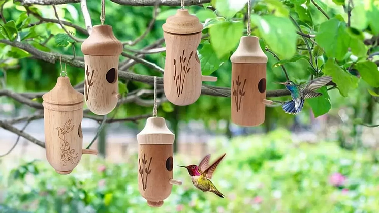 Sherem Wooden Hummingbird House Is Also A Top Of The Line Birdhouse