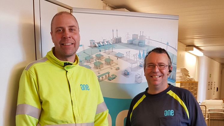 Patrik och Nils-Arne är två av ONE Nordics montörer i Blekinge som arbetar för Fortifikationsverket i Kallinge.