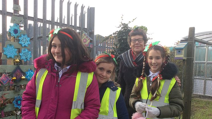 Schoolchildren have created Christmas decorations for Angmering station - MORE IMAGES AVAILABLE TO DOWNLOAD BELOW