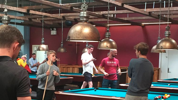 Spil pool i den store Golfskov i Aarhus