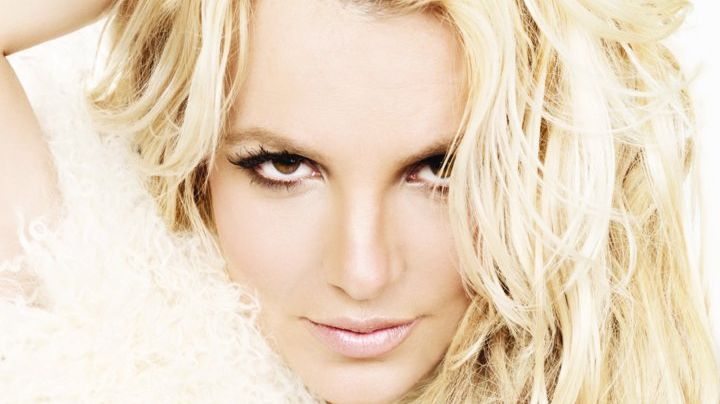 Världspremiär för Britney Spears video "Hold It Against Me"