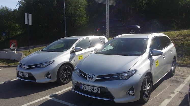 Hertz BilPool Toyota Auris Hybrid