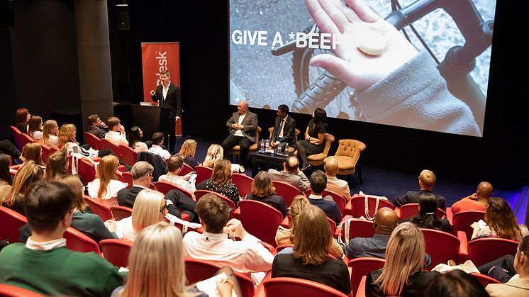 Edelman's Philip Trippenbach (left) speaks to an engaged audience alongside (left–right) Mynewsdesk's Garth Garland, Stroke Association's Anil Ranchod and CNBC's Cristy Garratt