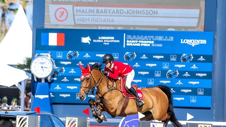 Stjärnglans över Jönköping Horse Show när Malin Baryard-Johnsson & H&M Indiana värmer upp inför finalstart