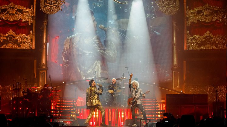 Queen + Adam Lambert