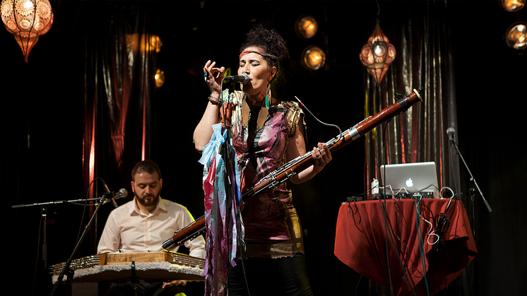 Irakisk folk-avantgarde när Aida Nadeem Band spelar i Gävle Konserthus
