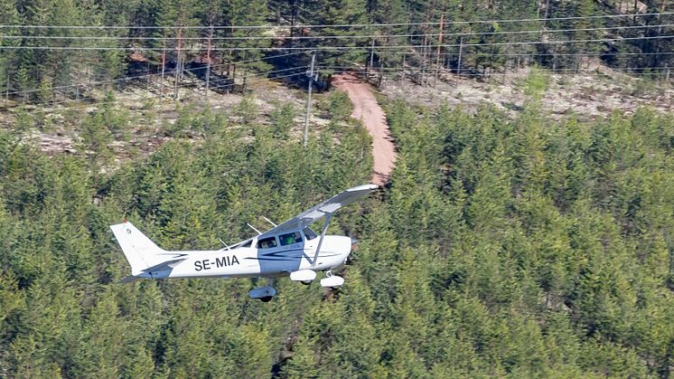 Ett skogsbrandbevakande flyg ute på uppdrag. Foto: Tomas Wiklund, Frivilliga flygkåren