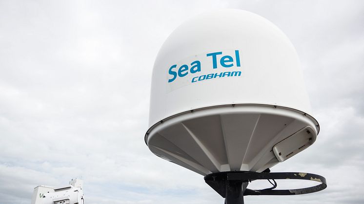 Med VSAT bliver der langt bedre internetforbindelse til både søfolk og gæster.