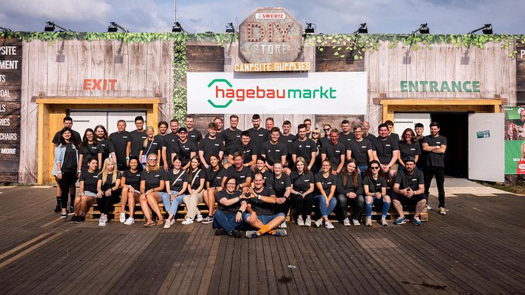 Zusammen geht das: das rund 60-köpfige Team des hagebaumarkt DIY-Stores by Swertz