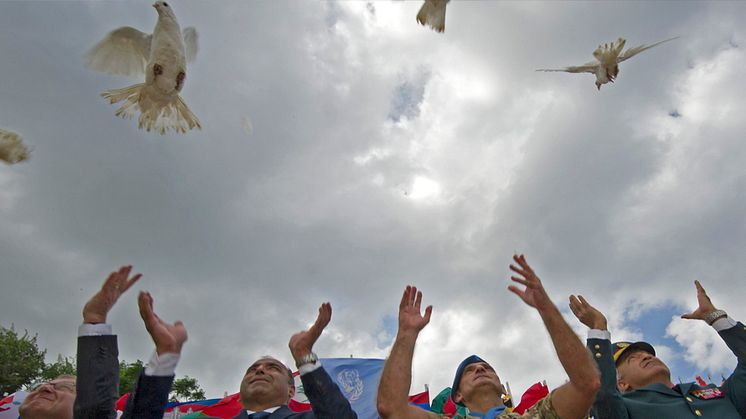 Come along and help "be the change" during U.N. International Day of Peace