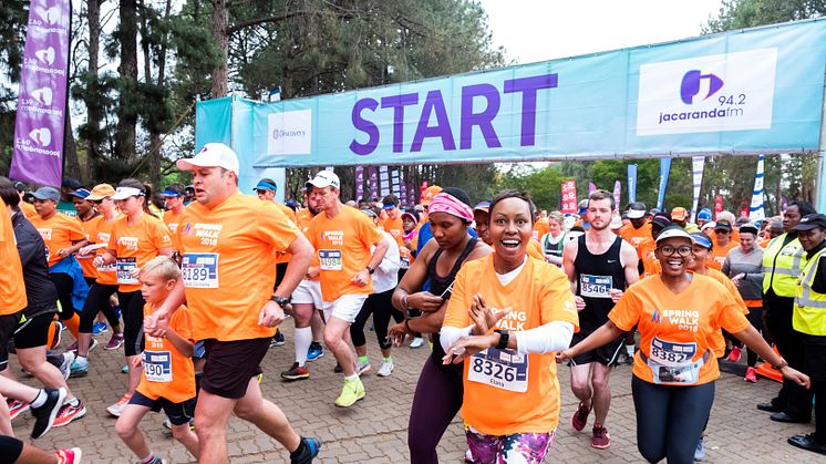 Jacaranda FM’s Elana Afrika-Bredenkamp all hyped up at the start of the 2018 Discovery Jacaranda FM Spring Walk