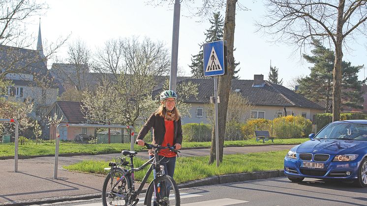 Am Zebrastreifen sollten Radler besser absteigen